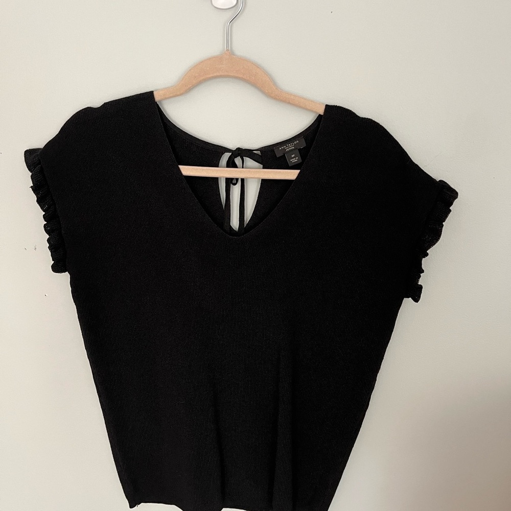 Ann Taylor Black V-Neck Knit Top with Bow Tie in Back. Size Medium Petite.